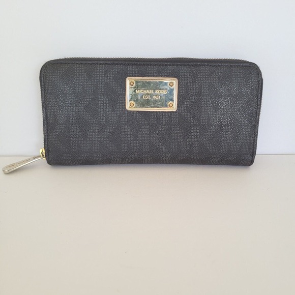 MICHAEL KORS Jet Set Black Saffiano Leather Zip Around Wallet Large Clutch 8x4 - Picture 1 of 10